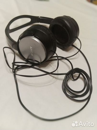 Наушники Sony MDR-XD150