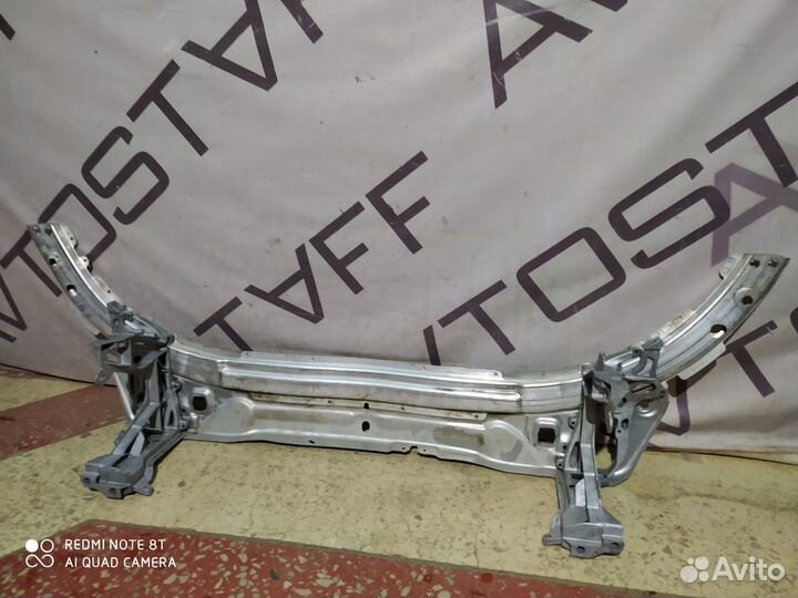 Панель передняя радиатора Mercedes w205