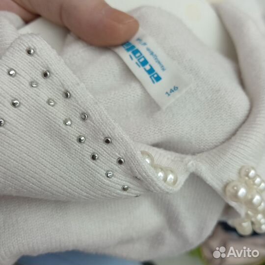 Джемпер на девочку 146