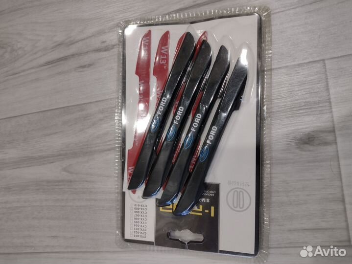 Накладки на двери защитные для авто Ford