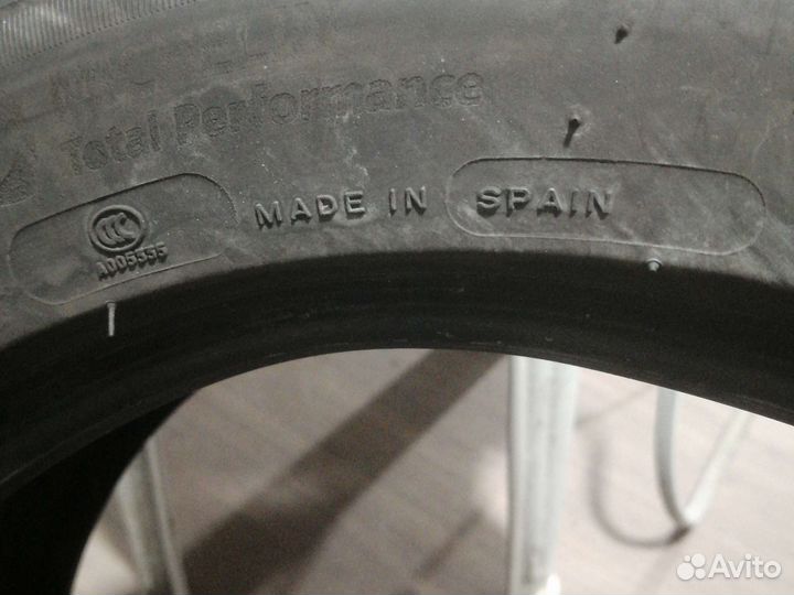 Michelin Pilot Sport 4 235/45 R18