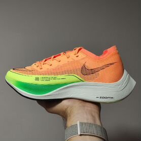 Беговые кроссовки Nike ZoomX Vaporfly Next 2