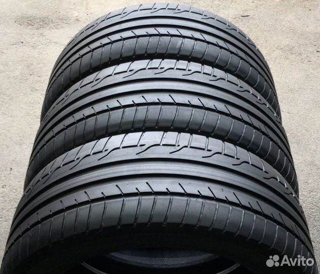 Dunlop Sport Maxx RT 225/45 R17