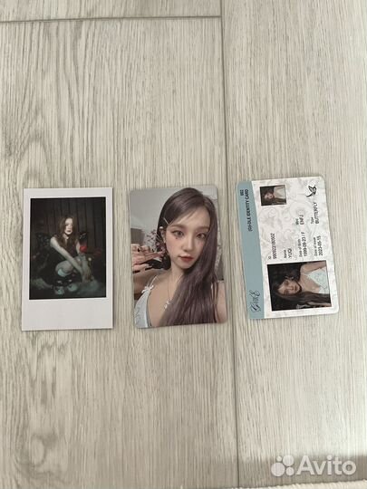 Мини альбом I feel (G) I-DLE