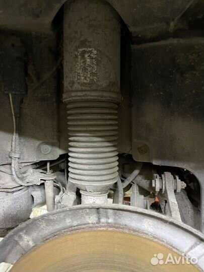 Пневмостойка задняя BMW E65/66