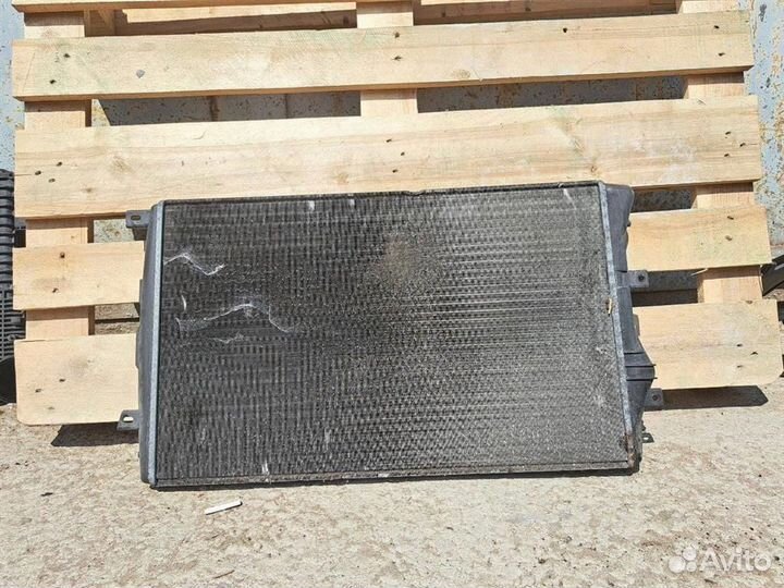 Радиатор основной VW Passat (B6) 2005-2010