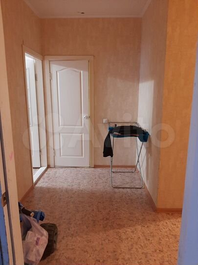 2-к. квартира, 51 м², 1/15 эт.