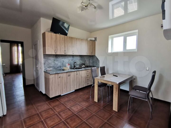 2-к. квартира, 46 м², 2/2 эт.