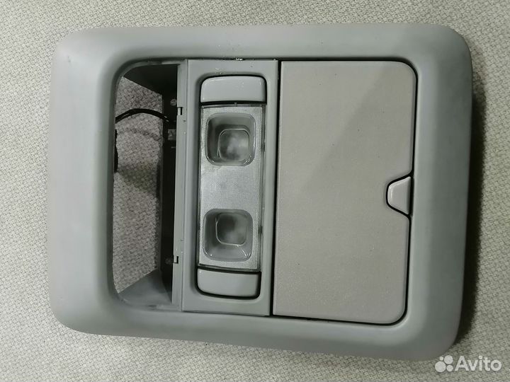 Плафон салонный для Subaru Forester SF5 1997-2000