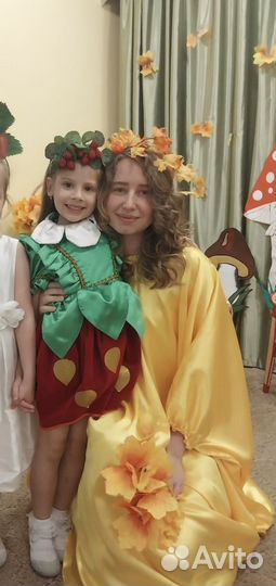 Карнавальный костюм ягодки землянички. 110размер