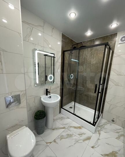 Дом 170 м² на участке 5 сот.