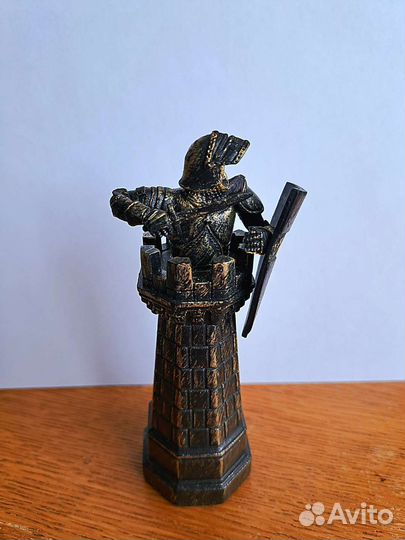 Шахматы Гарри Поттер (ладья)