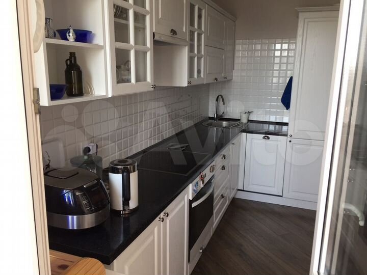 1-к. квартира, 50 м², 10/18 эт.