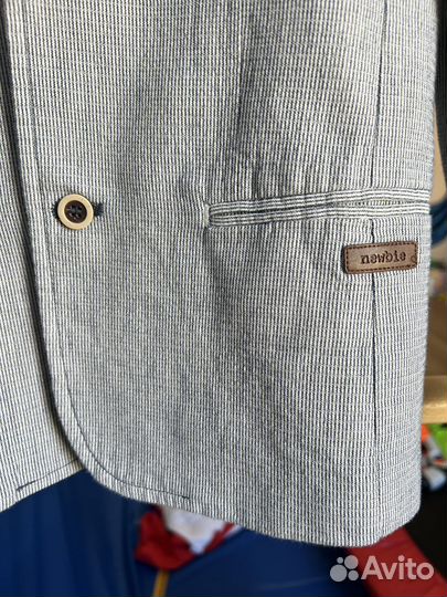 Пиджак новый в полоску 128