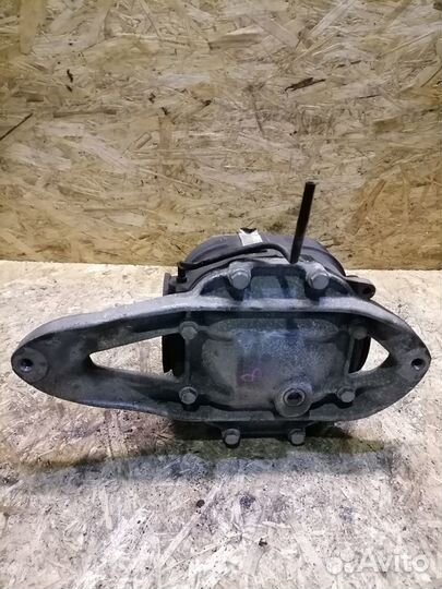 Редуктор задний Mersedes V Class W639 3.5 272.978