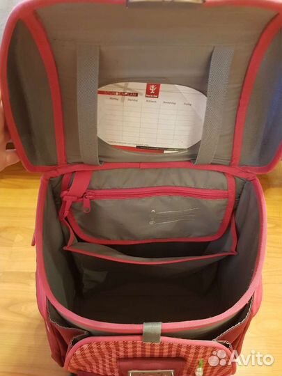 Рюкзак школьный ортопедический для девочки