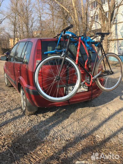 Велокрепление b-twin 300