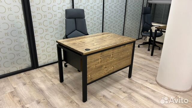 Мебель для офиса, столы лофт