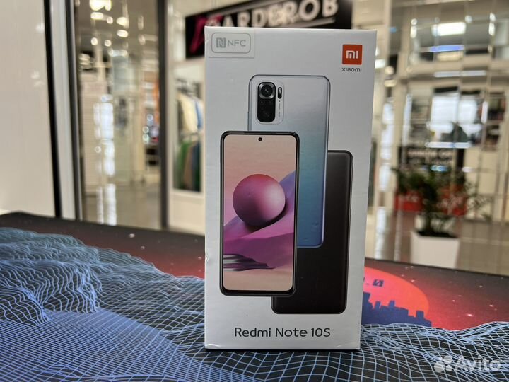 Коробка iPhone