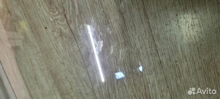 Стекло двери переднее правое Ford Focus