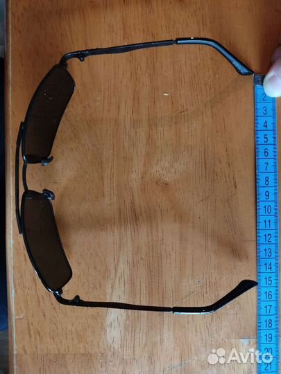 Солнцезащитные очки мужские