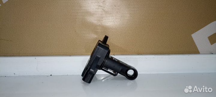 Датчик массового расхода воздуха Toyota Lexus