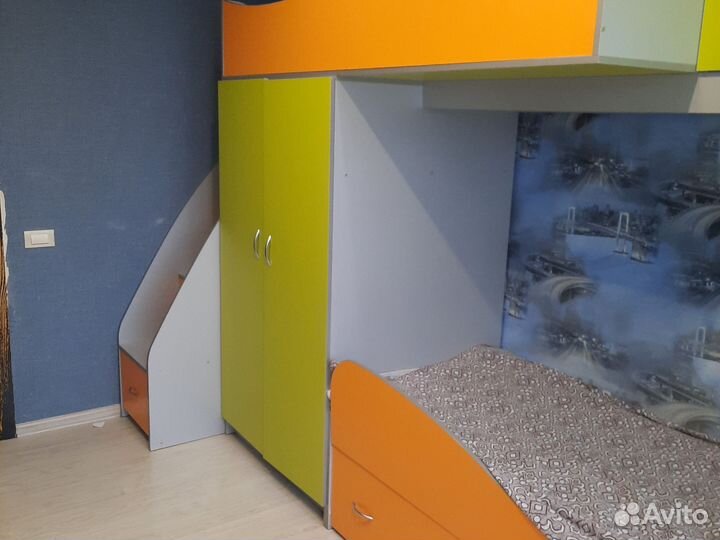 Двухъярусная кровать бу