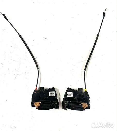 Замок задней двери Chevrolet Cobalt