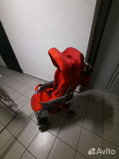 Прогулочная коляска Chicco Simplicity