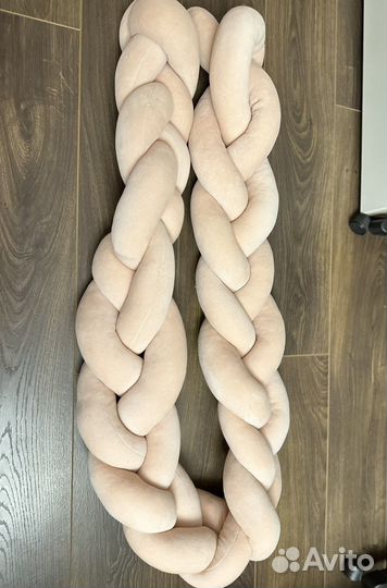 Бортики в кроватку: косичка+подушка