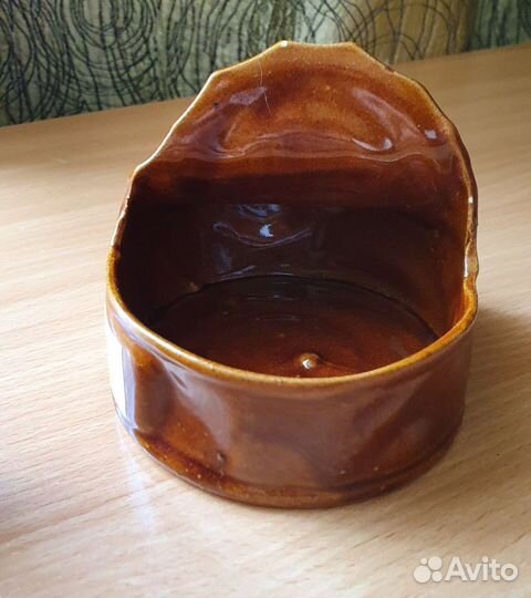 Глиняная пепельница 