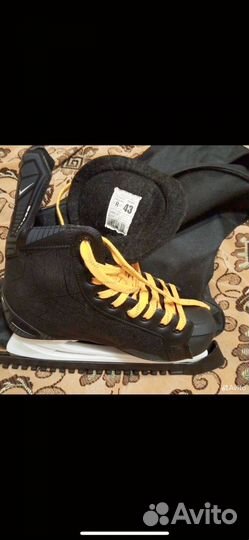 Коньки хоккейные 43 размер