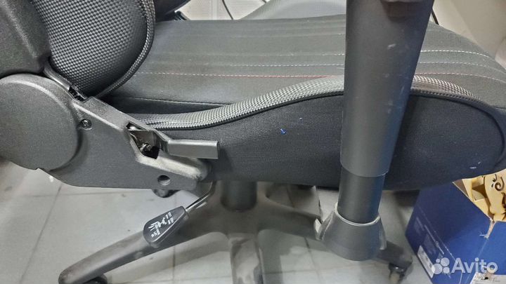 Игровое кресло Aerocool aero 1 Alpha RUS