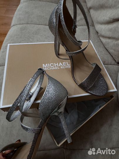 Босоножки женские 39 размер