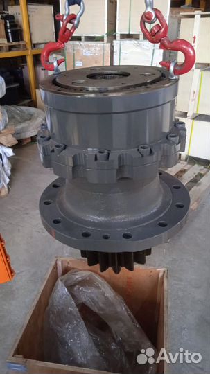 Редуктор поворота hyundai R480