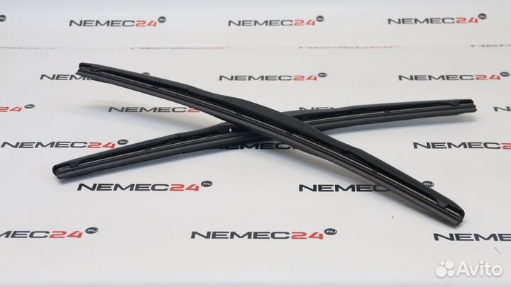 Комплект щёток стеклоочистителей новый в наличии