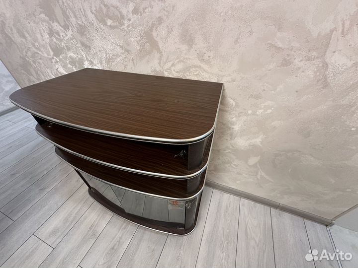 Тумба под телевизор