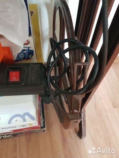 Швейная машина LADA T 237. Чехословакия