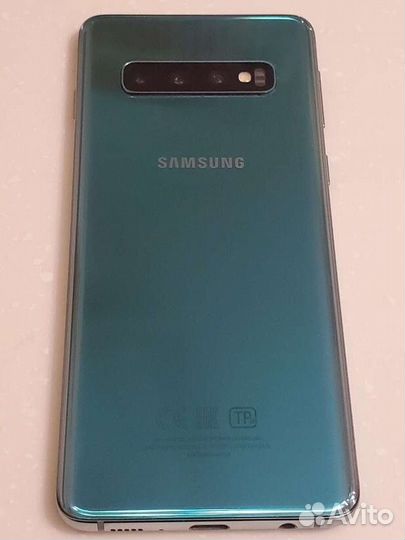 Samsung Galaxy S10, 8/128 ГБ