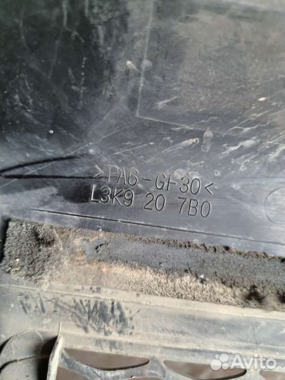 Накладка двигателя на Mazda 3 MPS