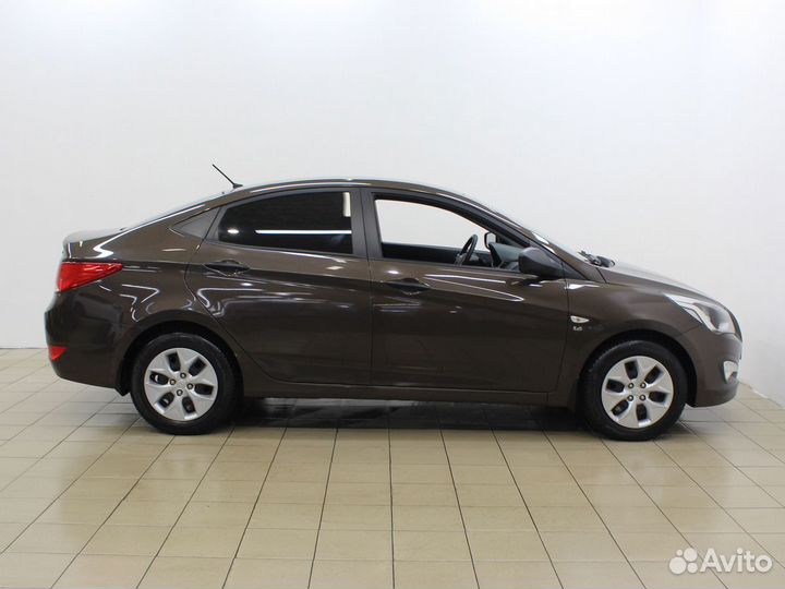 Hyundai Solaris 1.6 AT, 2015, 93 130 км
