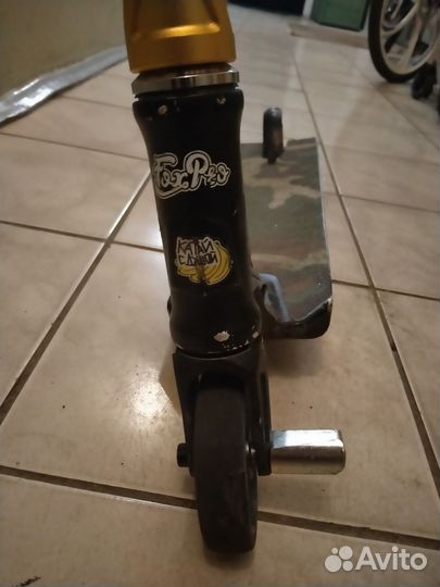 Трюковой самокат