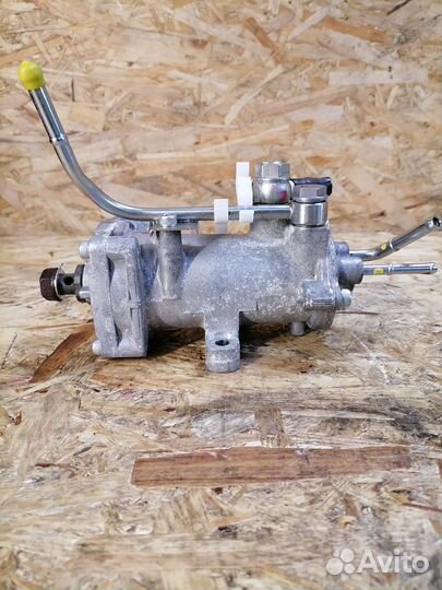 Корпус топливного фильтра Toyota Hiace H200 1GD