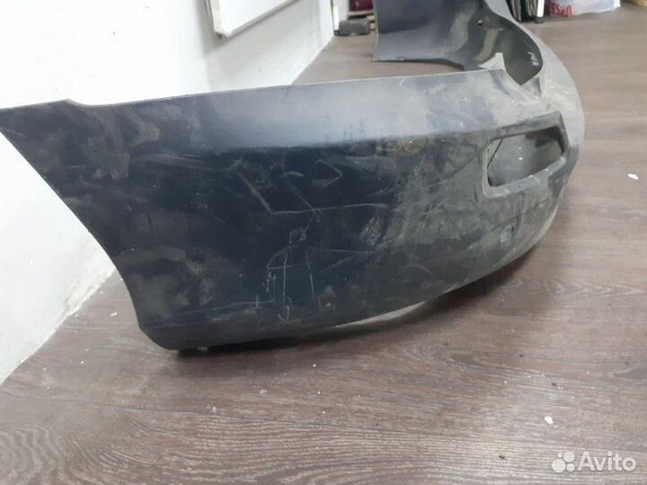 Бампер задний Toyota Rav4