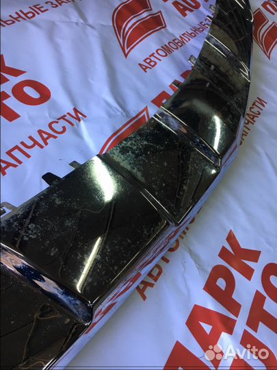 Накладка переднего бампера Mercedes Benz GL-Class