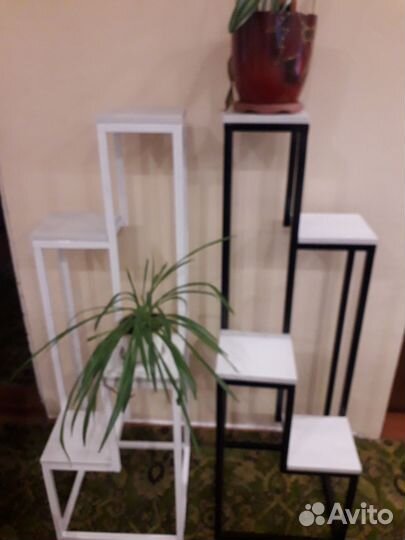 Полка для цветов