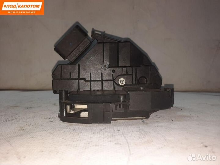 Замок двери задней левой Ford Focus 3 BM5AA26413BB