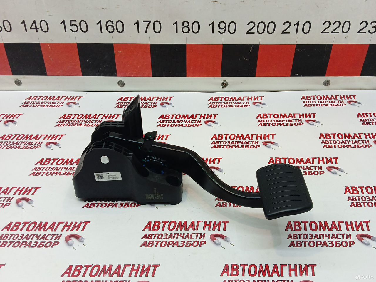 Педаль тормоза Ликсианг л7 ли7 Лисян л7 ли7