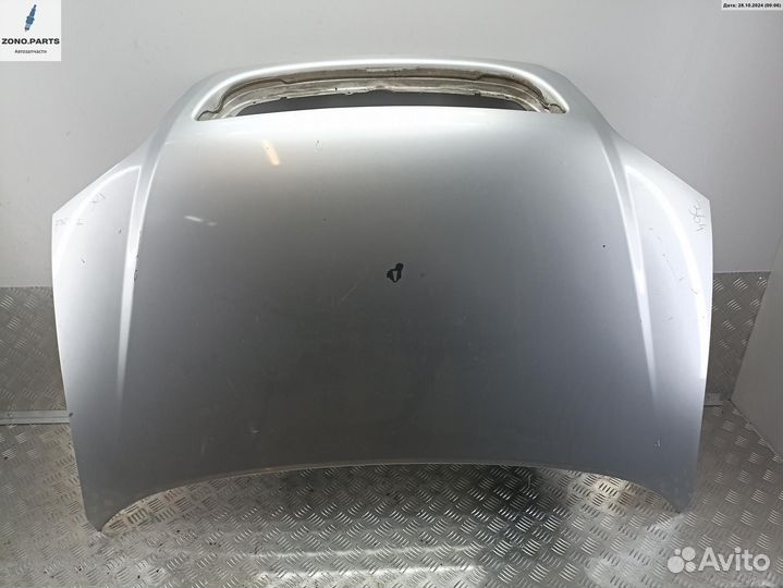 Капот на Opel Zafira A