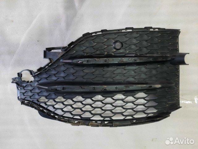 Решетка в бампер передняя правая Mercedes-Benz Gle